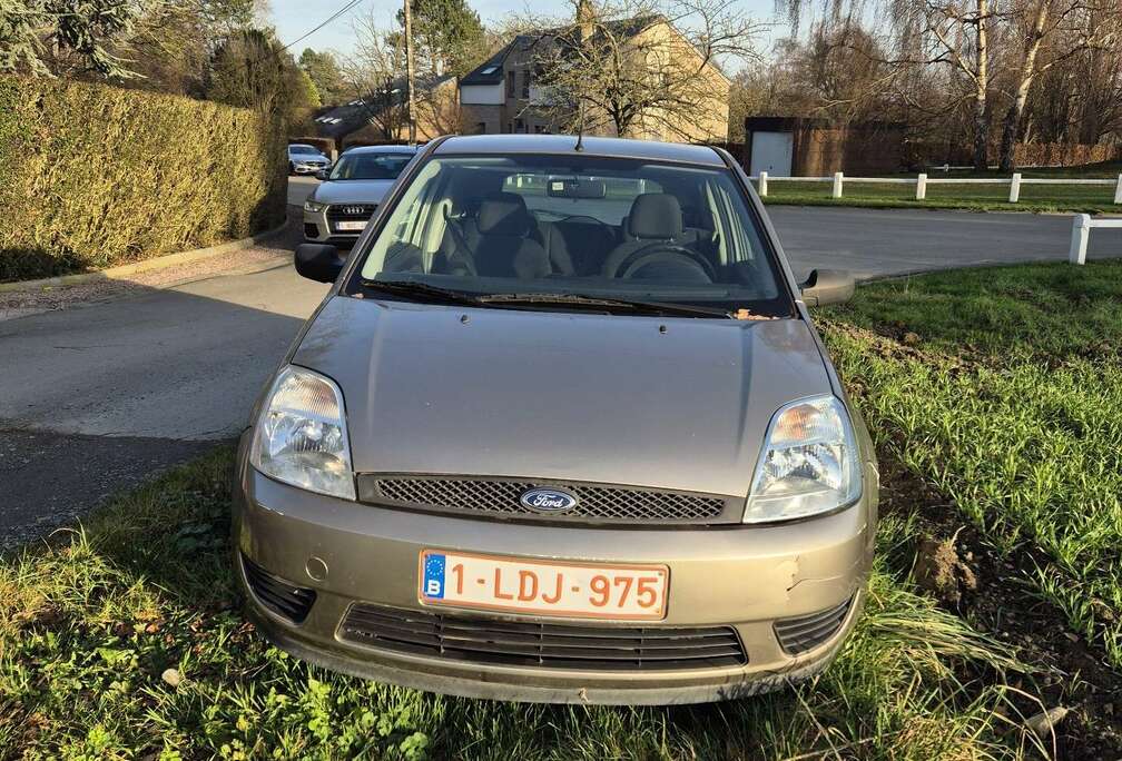 Ford 1.3i Start ☎️0497/241700