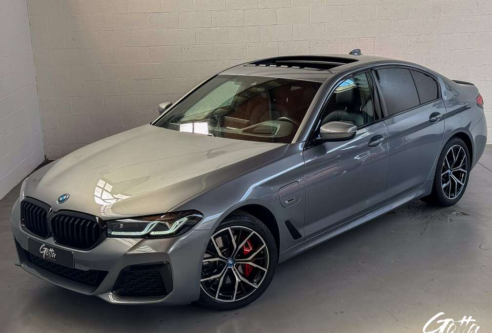 BMW eA PHEV 184CH**TOIT OUVRANT/PACK M/ ATTACHE REMORQ