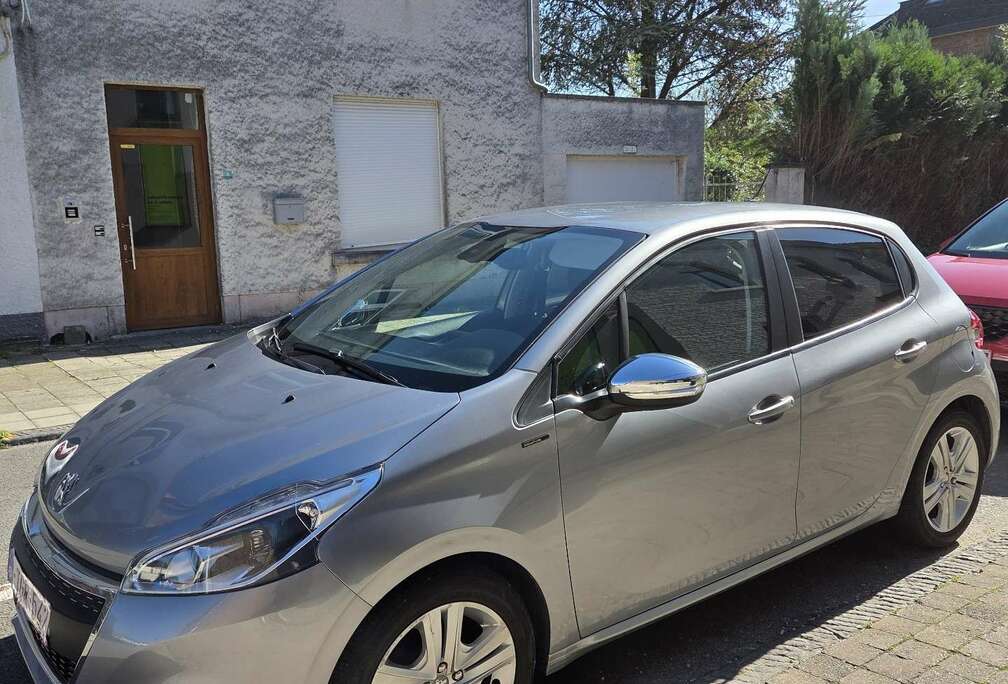 Peugeot PureTech 110ch S&S BVM5 Tech Edition