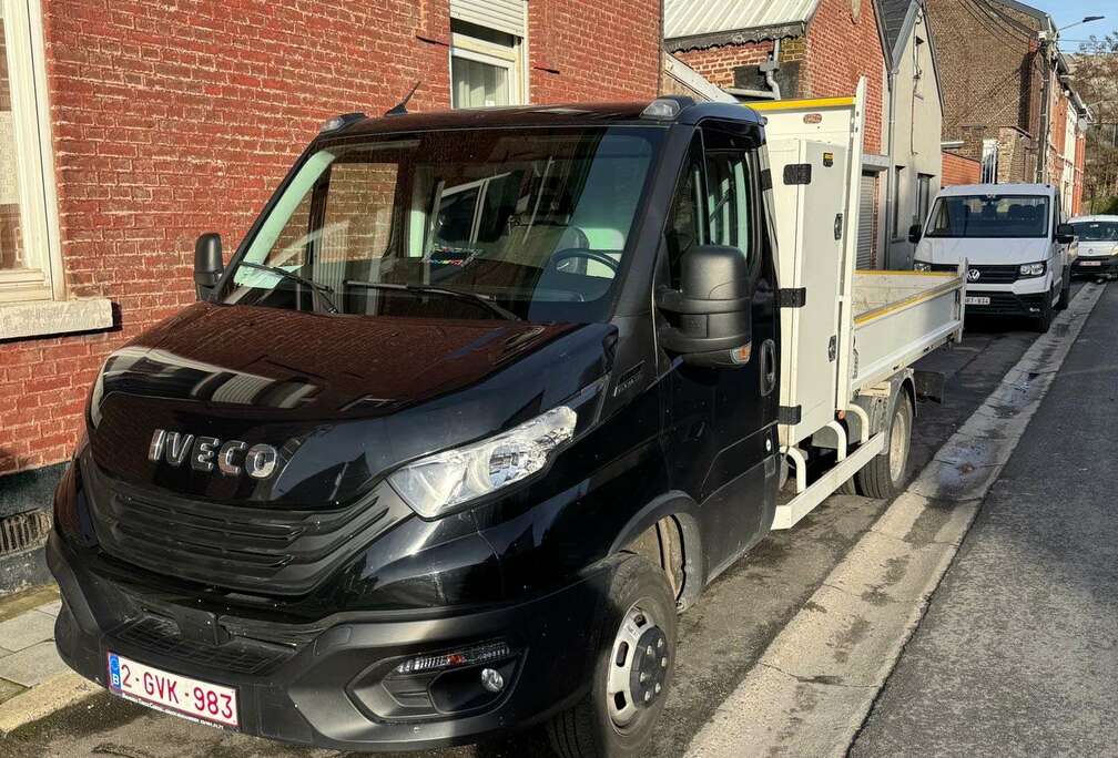 Iveco 35C16 2.3 Turbo VGT Hi-Matic