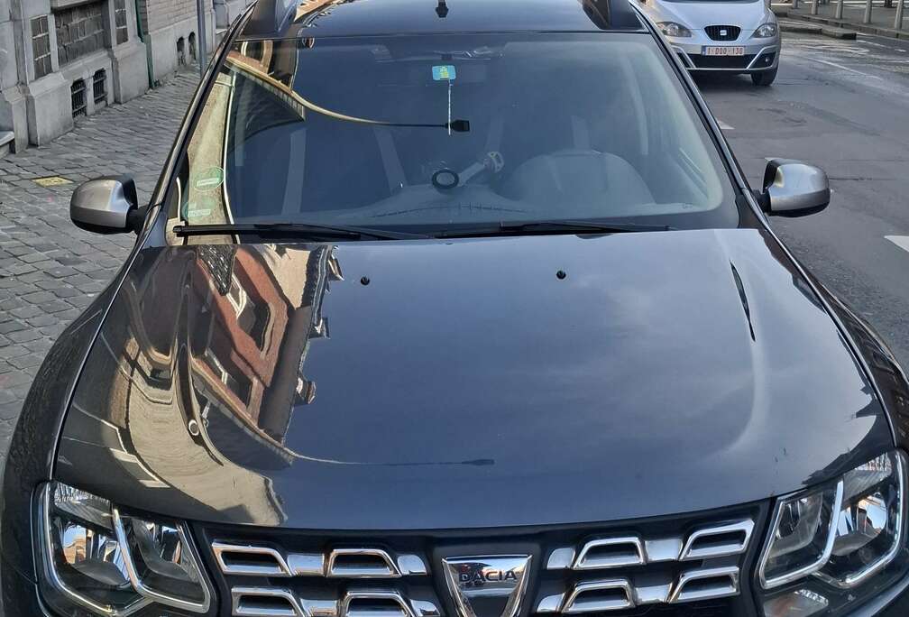 Dacia Duster 1.5 dCi 4x2 Black Shadow EDC