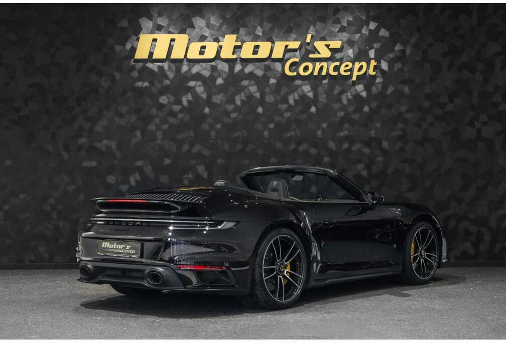 Porsche Turbo S Cabriolet PDK