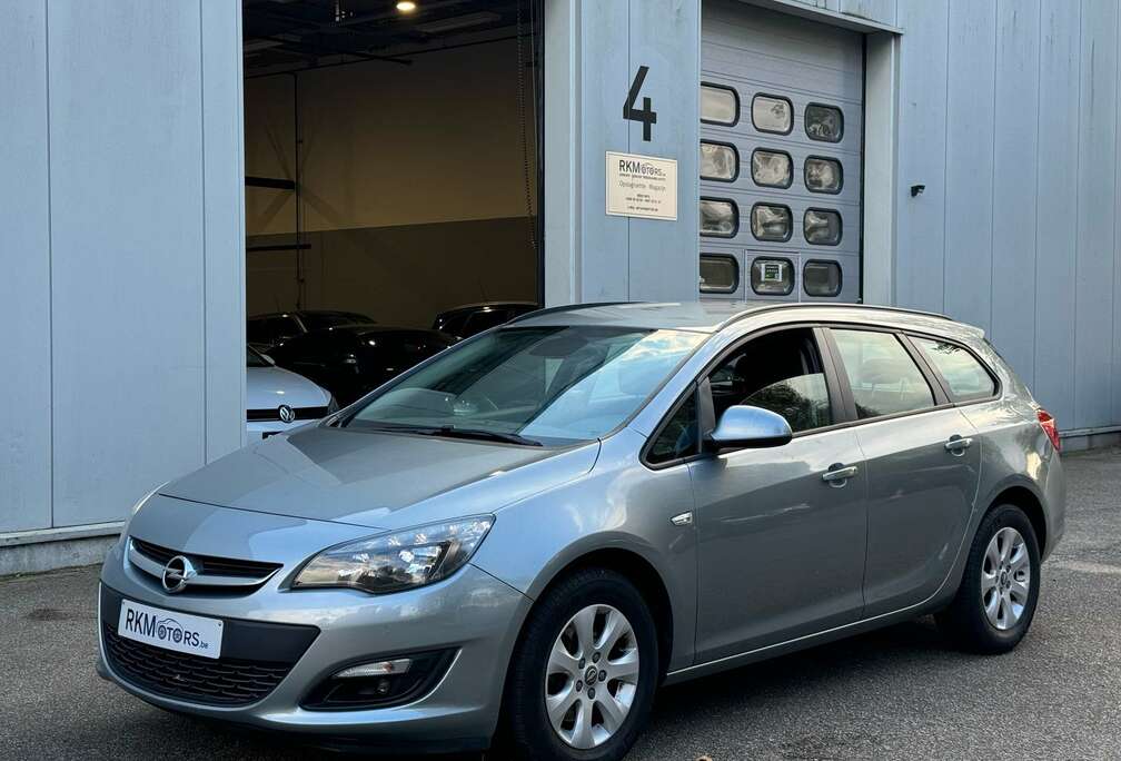 Opel 1.6 CDTI DPF Sports Tourer Cosmo