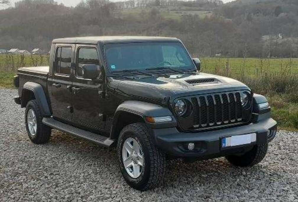 Jeep 3.0 V6 4WD ATX Sport