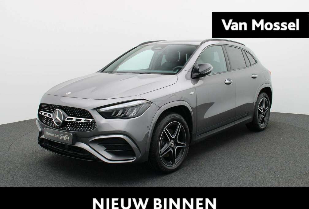 Mercedes-Benz e AMG Line + TREKHAAK + NIGHTPAKKET + CAMERA +