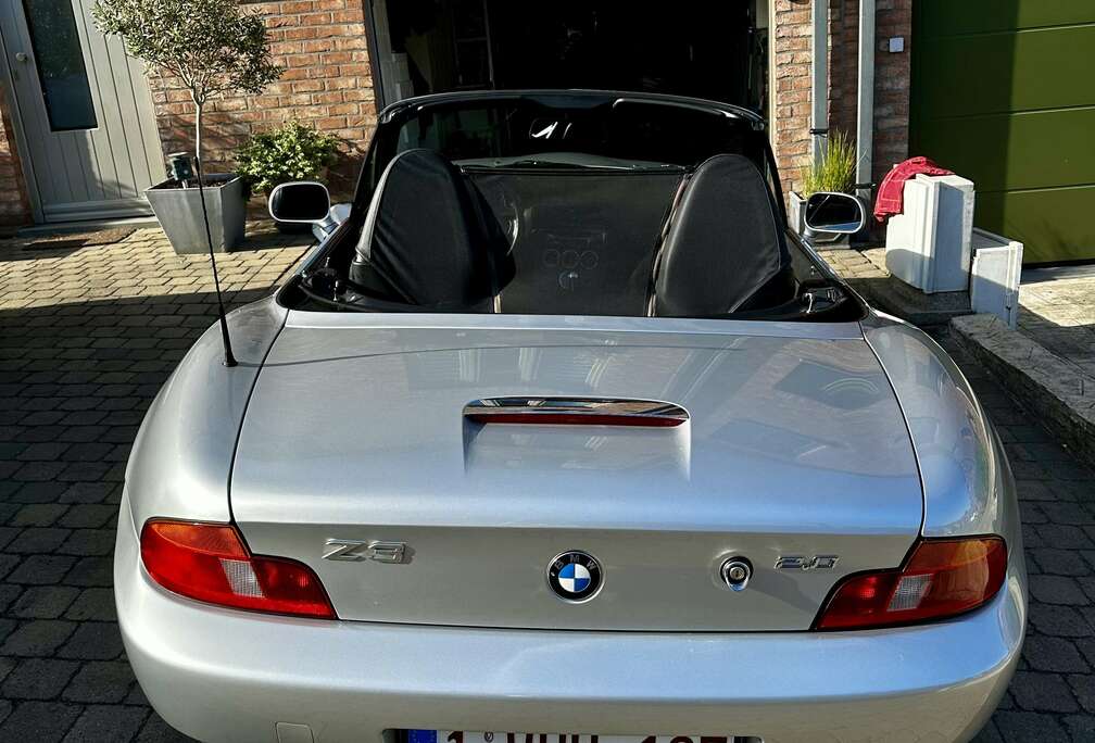 BMW 2.0i Roadster