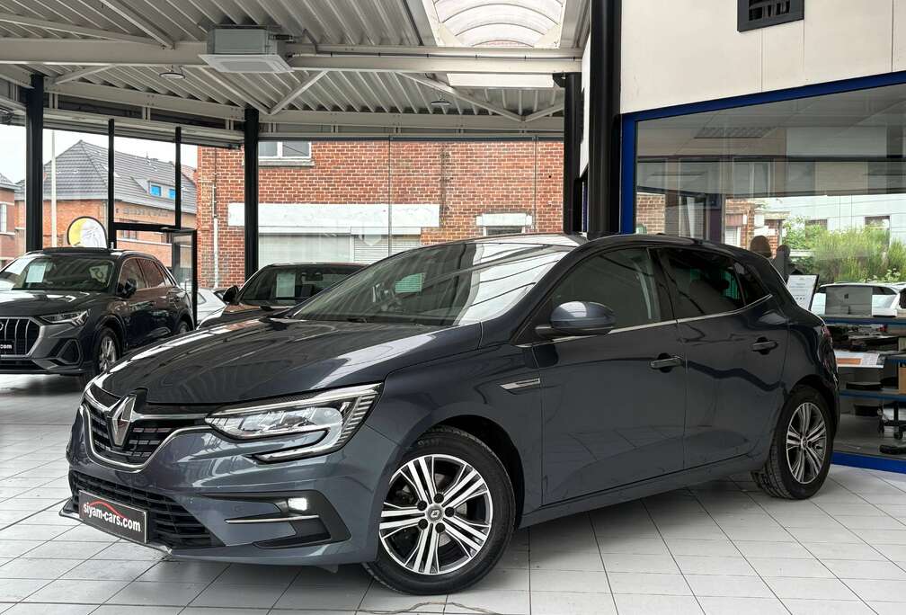 Renault Megane 1.5 dCi *PHARE LED * GPS * CUIR * PDC * LED AMBI * JANTES *