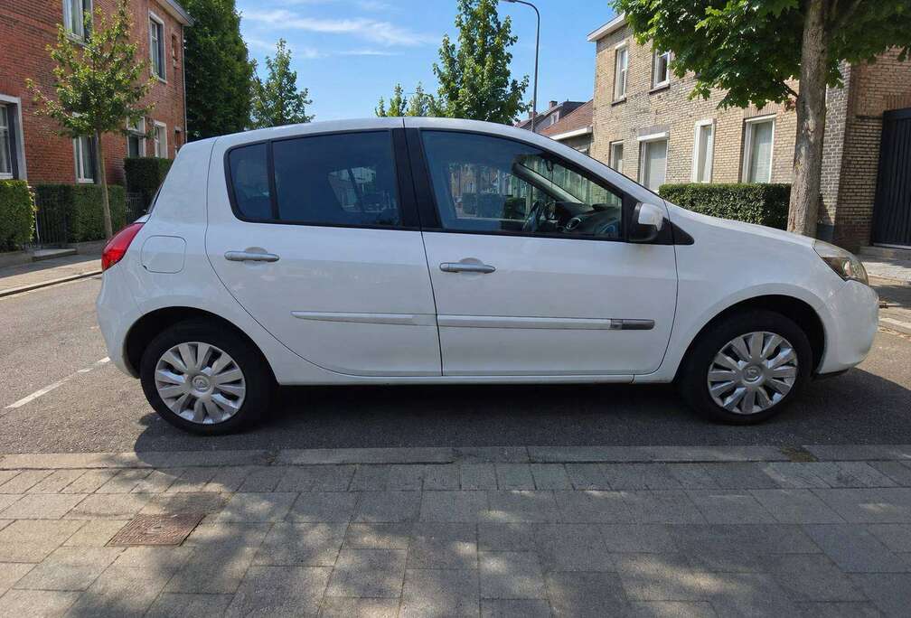 Renault Clio 1.2i Ice-Watch