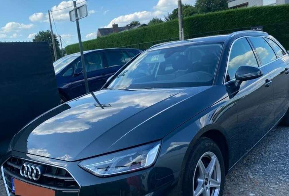 Audi Avant 30 TDI S tronic hybrid model 2023