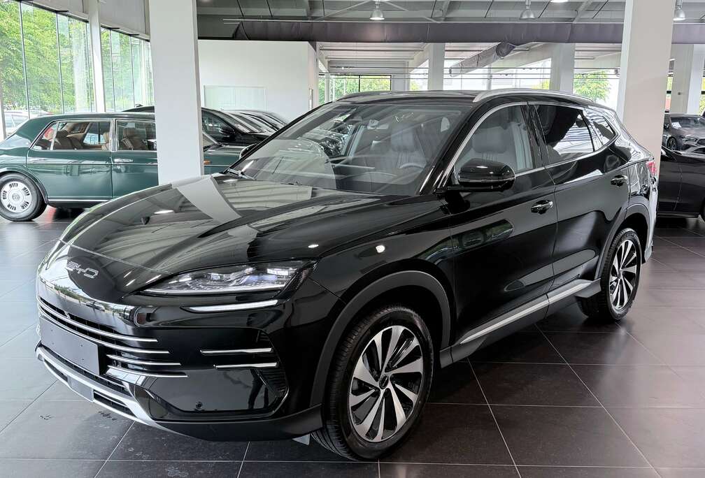 BYD DM-i Design AWD 324 pk Panorama, Head-Up Display, 360 Camera, Infinity Sound