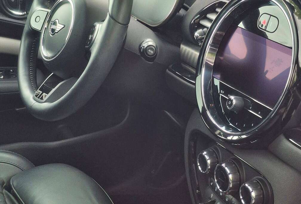 MINI Mini Clubman 1.5A Cooper OPF (EU6AP)