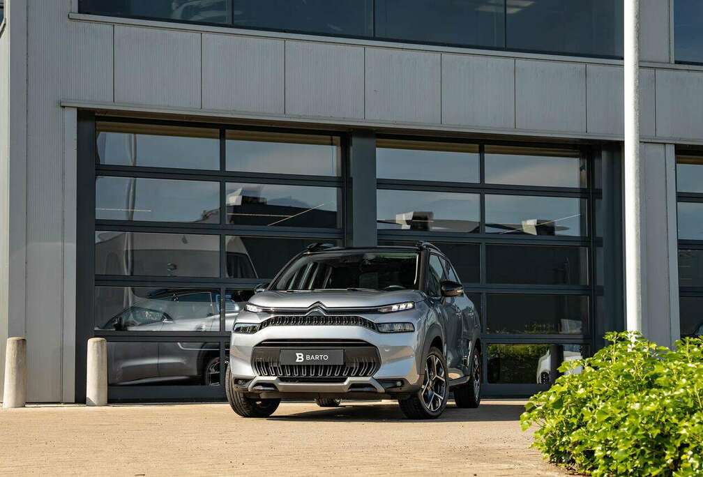 Citroen 110 PK MT | MAX | Camera | Navi | Airco | HUD |...