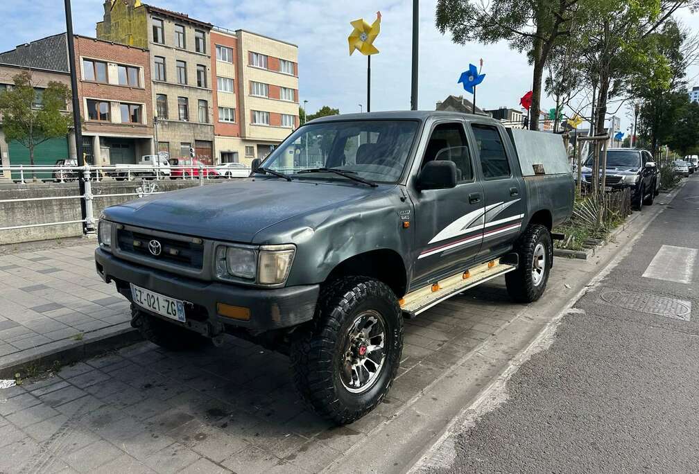 Toyota 2.4 D 4WD SR5