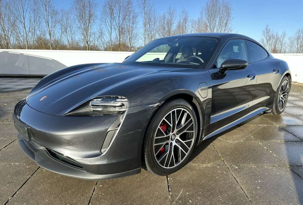 Porsche 4S Luchtvering Pan. Dak Pass. Display full option