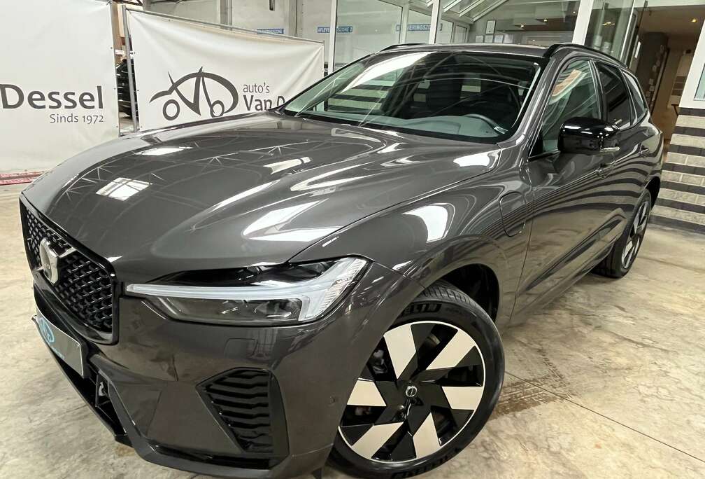 Volvo XC60 T6 AWD Plug-in Hybrid Plus Dark MY 2025