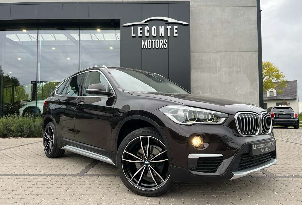 BMW X1 sDrive18iA X-Line LED/Leder/Zetelverwarming/PDC
