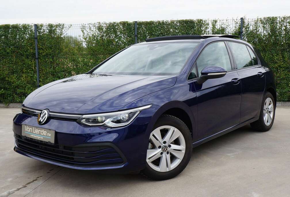 Volkswagen 1.0 TSI 110 pk Life Pano dak Navi Led 12m Garantie