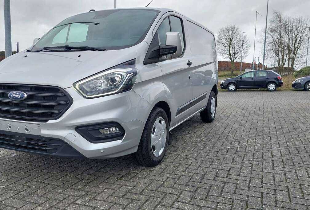 Ford 2.0 TDCi L1H1 Limited S/S (EU6.2)