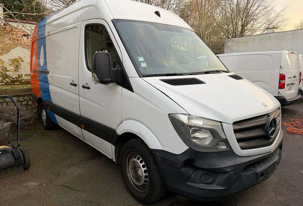 Mercedes-Benz 313 2.1 CDI A2H2