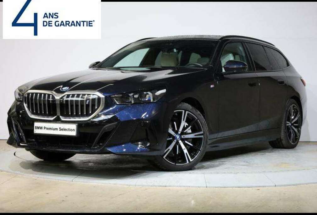 BMW eDrive40 Touring Kit M Sport