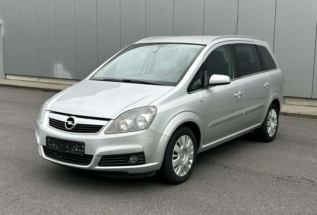 Opel 1.6i Essentia