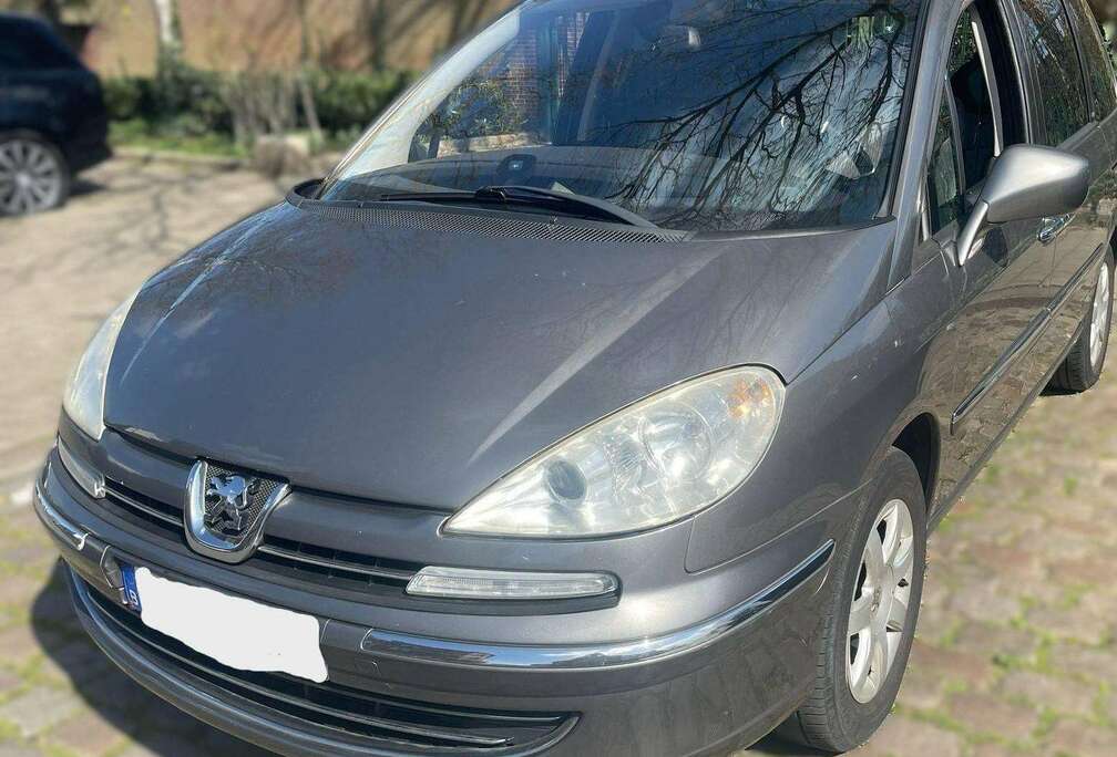 Peugeot 807 2.0 HDi SR Confort FAP