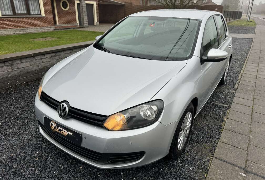 Volkswagen Golf 1.6 CR TDi BlueMotion DPF