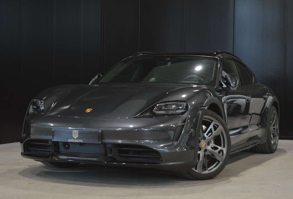 Porsche Turbo Cross Turismo 93.4 kWh Top condition