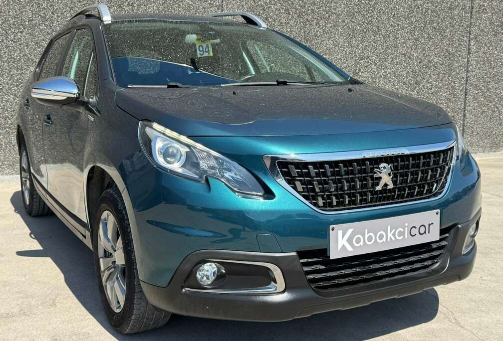 Peugeot 1.2i Style//21.000 KM//CARPLAY//GPS/USB/GARANTIE