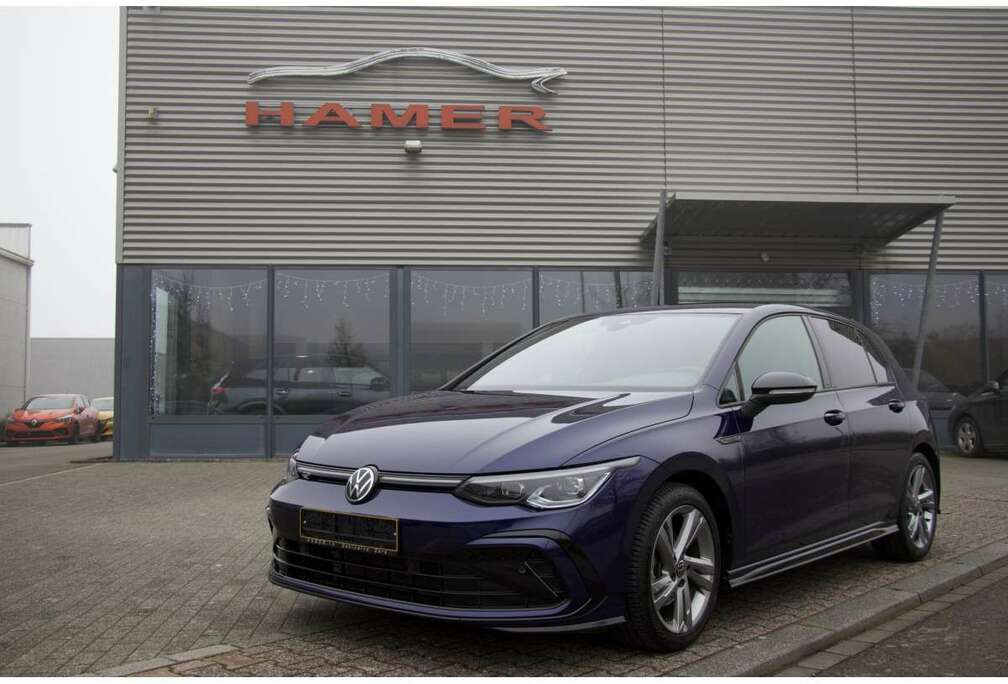 Volkswagen VIII 1,5 eTSI R-Line ACC Navi LED Rear View