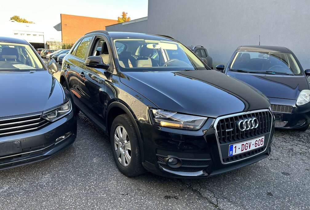 Audi Q3 2.0 TDi Quattro S tronic AUTO 12 MOIS DEGARANTI