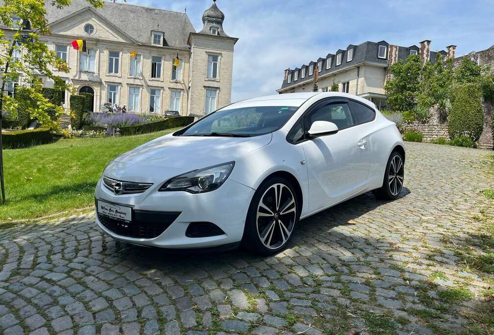 Opel GTC SPORT // GARANTIE 12 MOIS