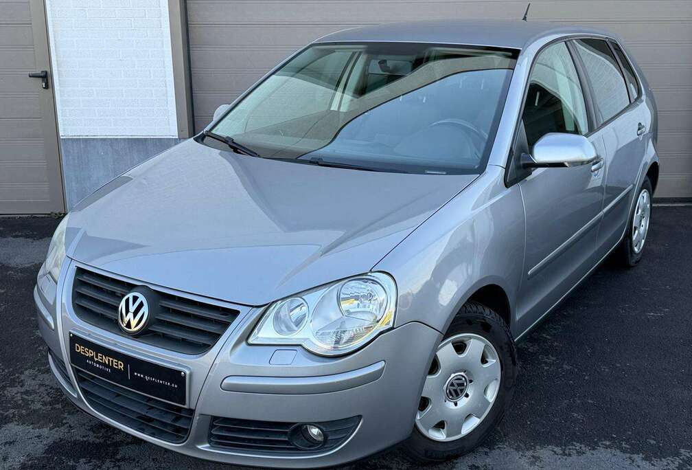 Volkswagen 1.2i Tour GARANTIE/AIRCO/SENSOREN/VERW ZETEL/ELEK RAMEN