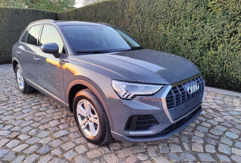 Audi Q3 35 TFSI Business Edition Attraction Str.