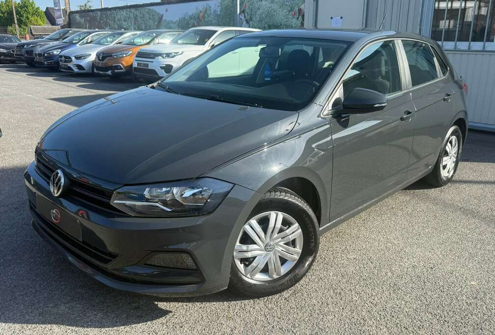 Volkswagen Polo 1.0i / NEW MODEL / FULL SERVICE BOOK