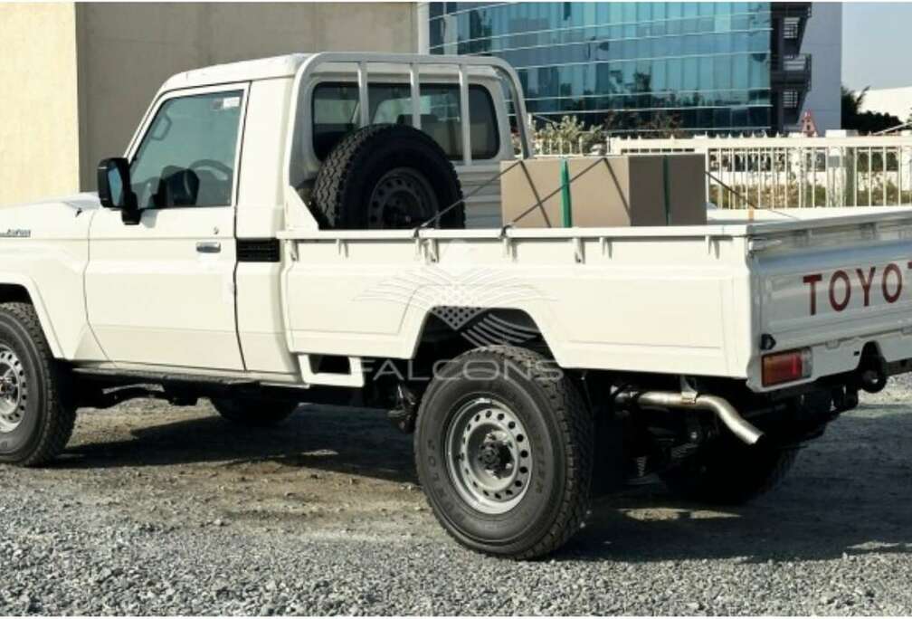 Toyota 79 PICK UP SC 4.2 DIESEL 2025 *ONLY EXT OUT OF EU*