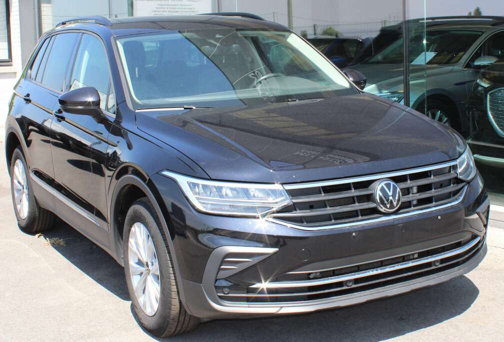 Volkswagen 1.4 eHYBRID LIFE OPF DSG