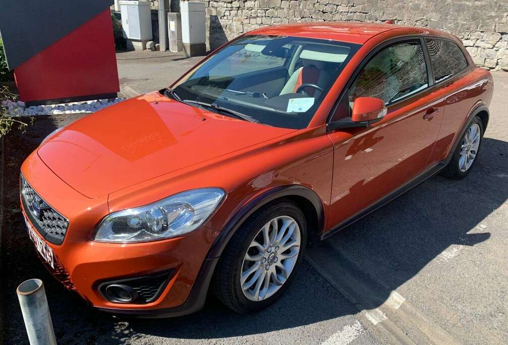 Volvo 1.6 D DRIVe Summum
