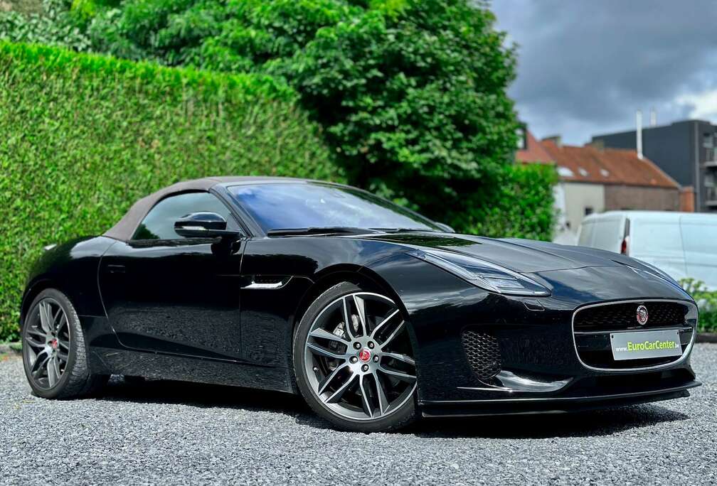 Jaguar 3.0 V6 S/C / MERIDIAN / ALCANTARA / 1ST OWNER