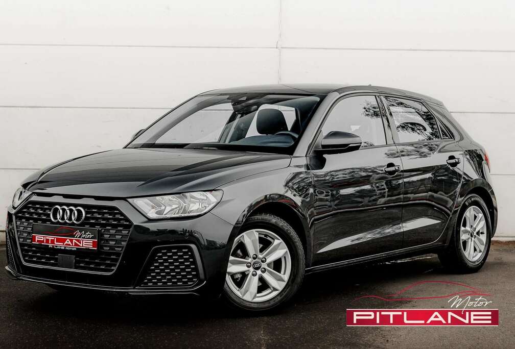 Audi 25 TFSI Business S-tronic / VIRTUAL / LANE-ASSIST