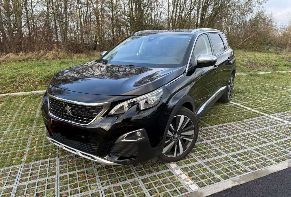 Peugeot 1.5 BlueHDi Allure black edition