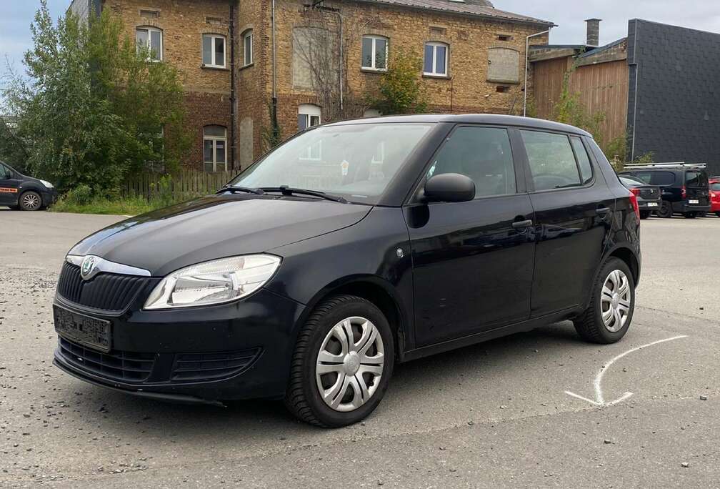 Skoda 1.2 essence + lpg date valide pour lpg 2032