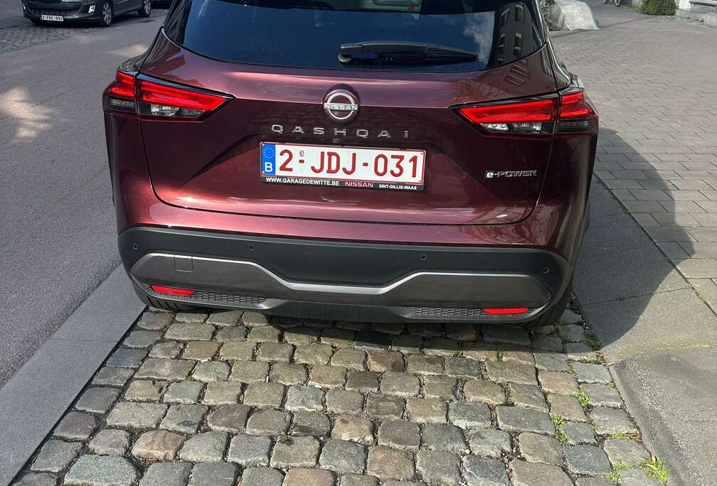 Nissan Benzin elektrische