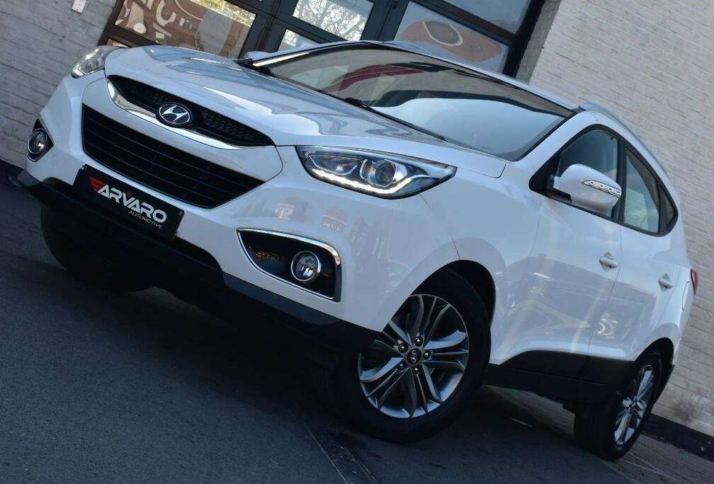 Hyundai 1.6i 2WD Cruise / Leder / Camera / Carplay / PDC / Garantie