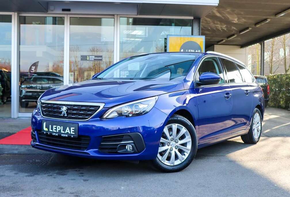 Peugeot SW STYLE 1.2 110PK NAVICAMERAGARANTIE