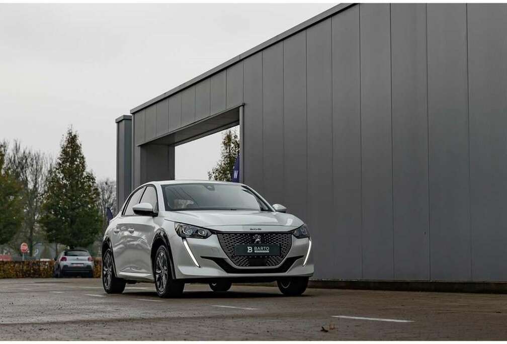 Peugeot e-208 50 kWh Allure