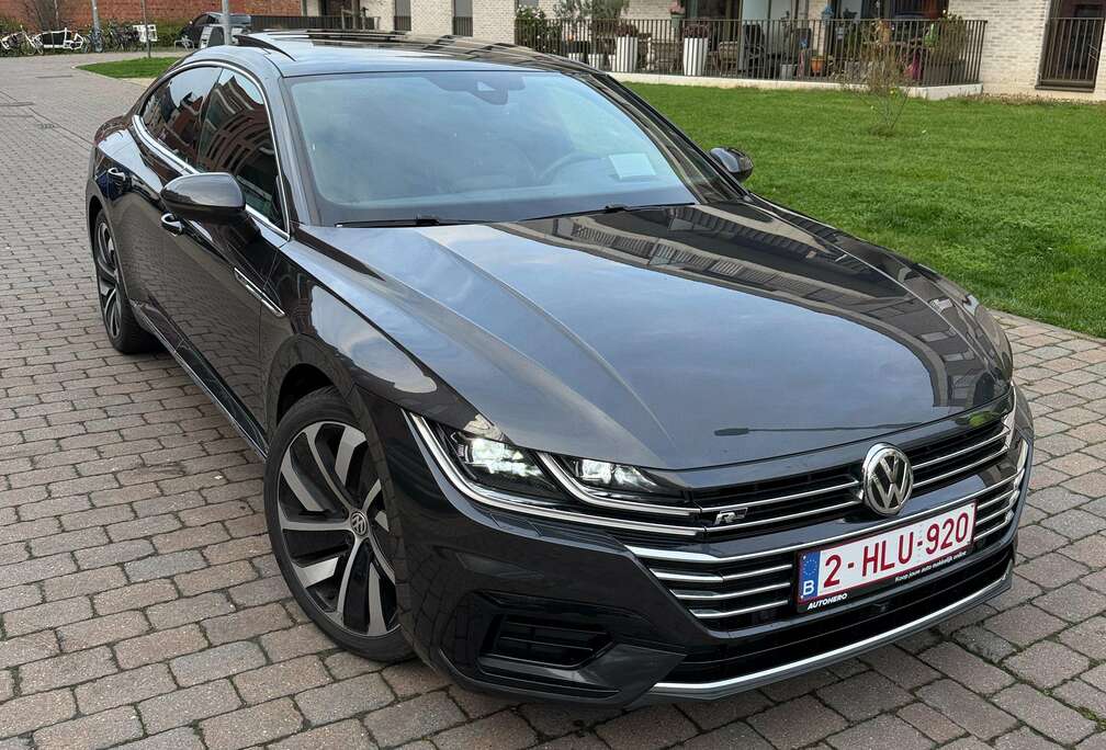 Volkswagen Arteon 2.0 TDI SCR DSG R-Line