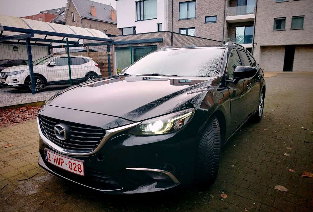 Mazda SKYACTIV-D 150 i-ELOOP Exclusive-Line