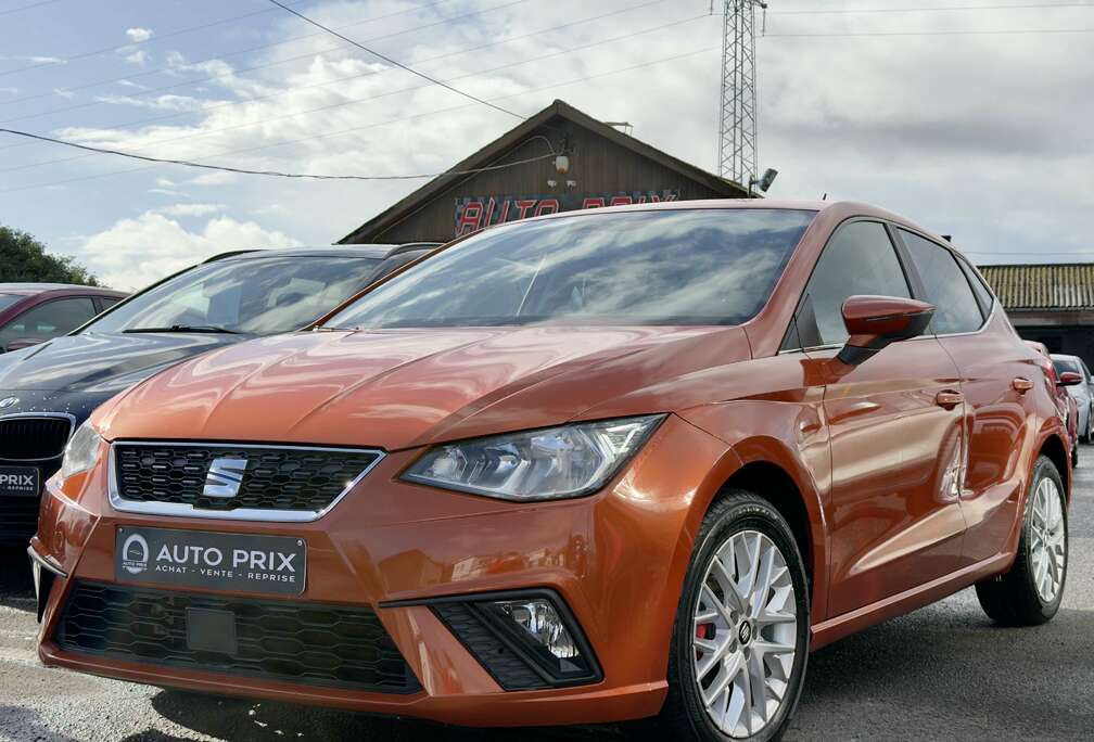 SEAT 1.0i MPI Move  Navi PDC LED Harman/Kardon