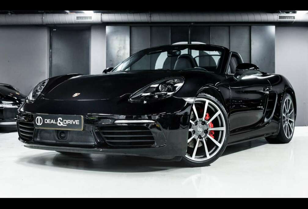 Porsche Boxster S 2.5 PDKCHRONO18WBOSEABGASACCPDLS+